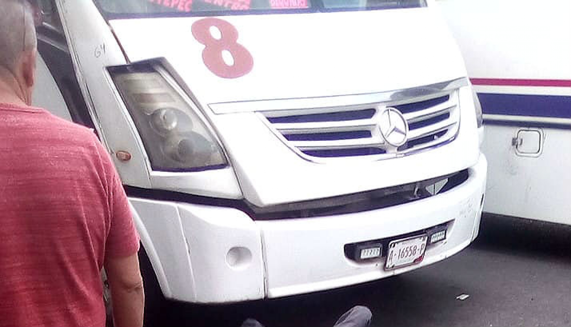 Muere un hombre atropellado por una ruta 8, en la avenida Plan de Ayala