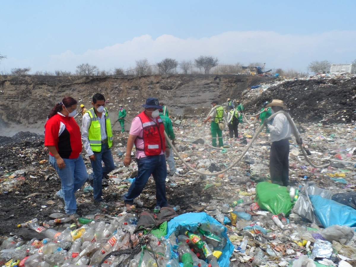 Acuerdan remediación del basurero de Zacatepec