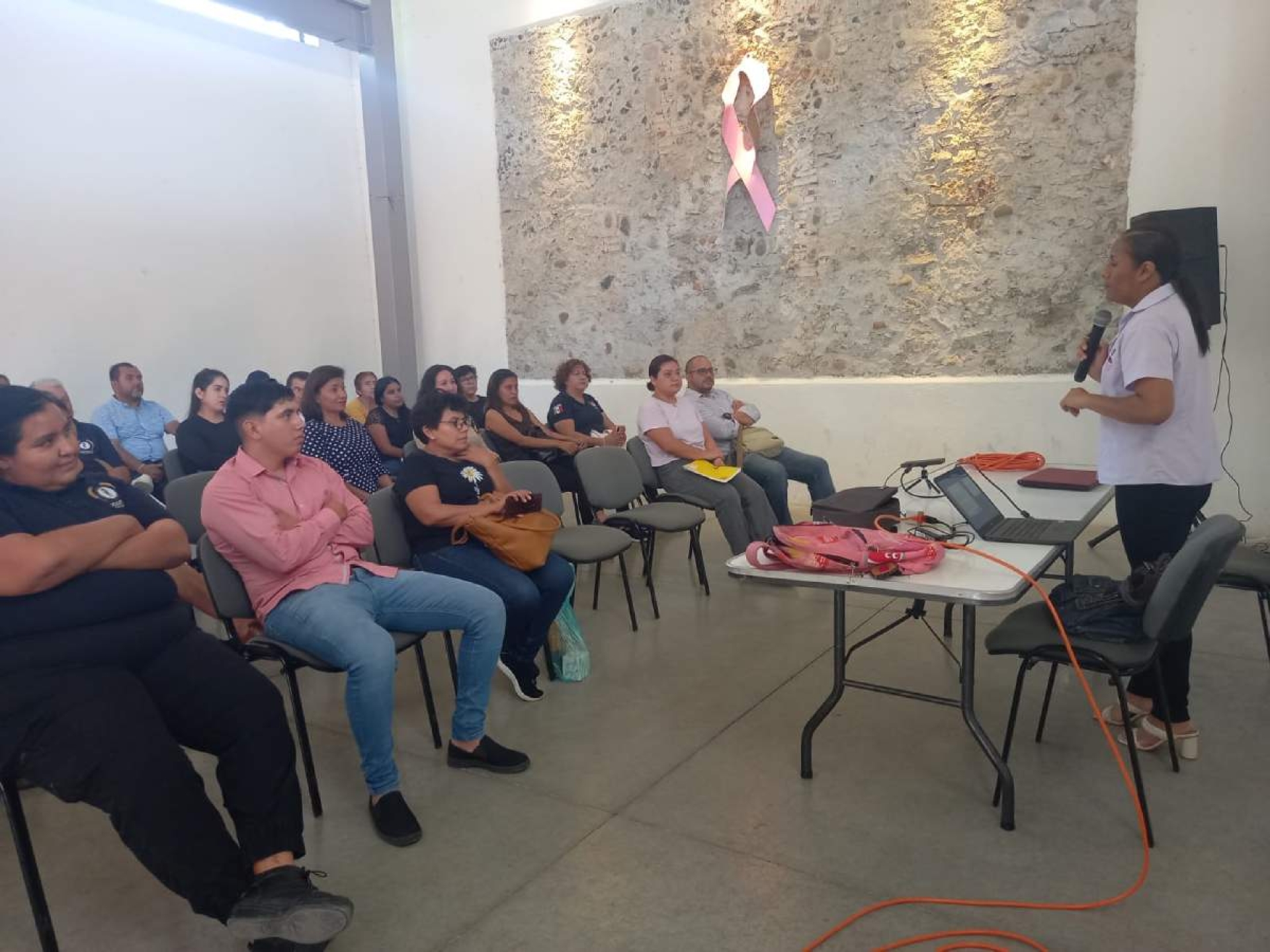 Capacitan a directores de Jojutla en materia de violencia hacia la mujer