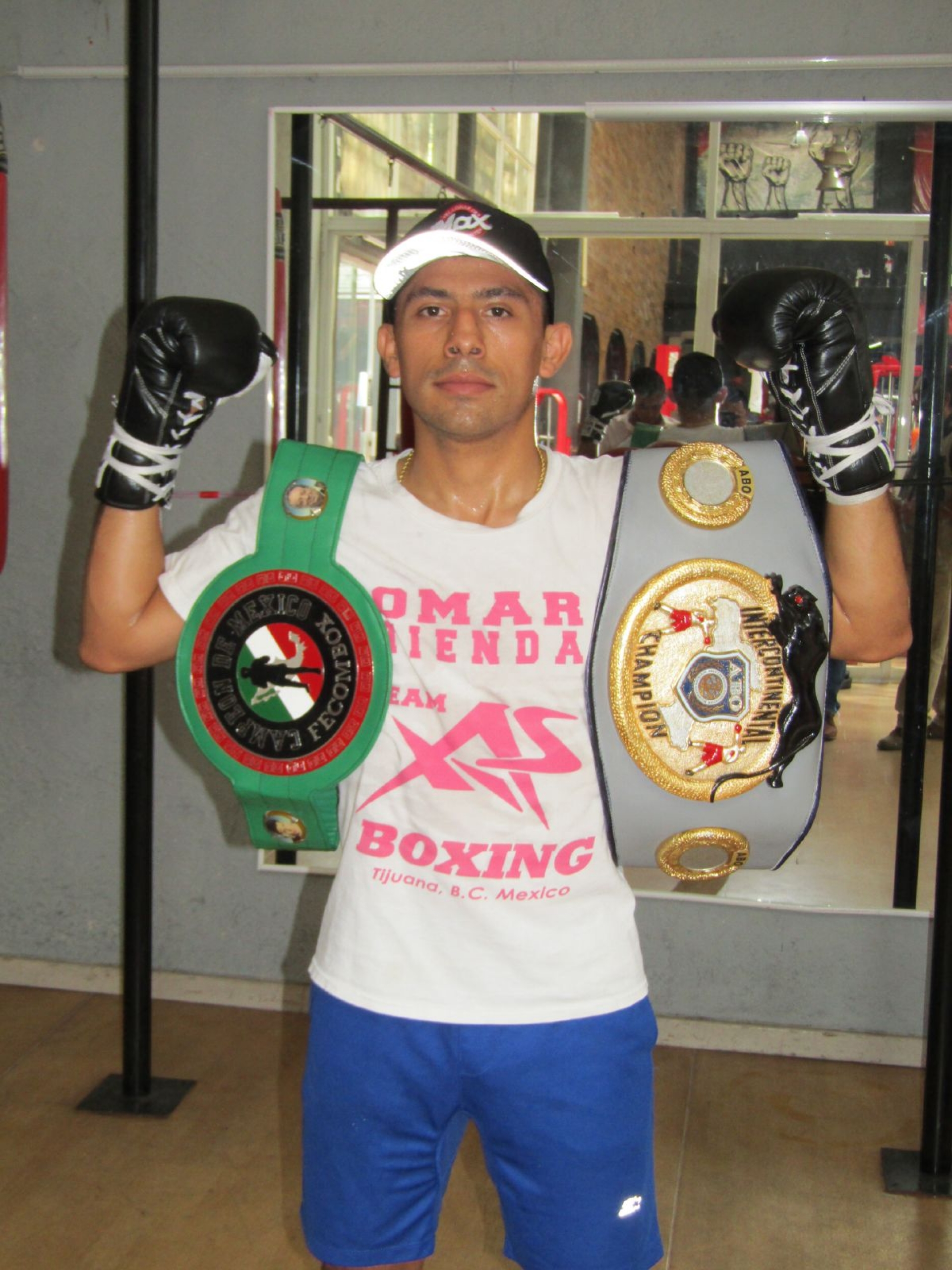 Omar “Héroe” Tienda viene preparado para ganar por la vía del nocaut