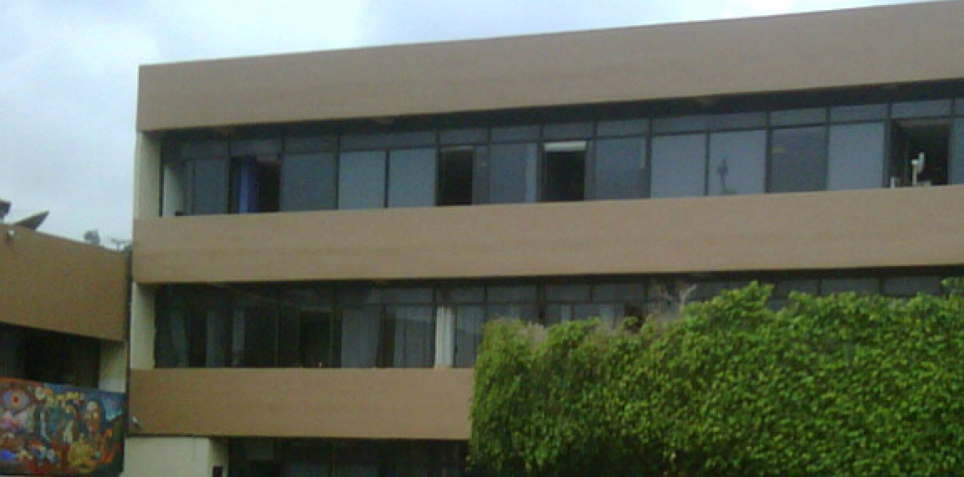 Actividades en la secundaria número 3 continuarán de manera regular, este martes: IEBEM