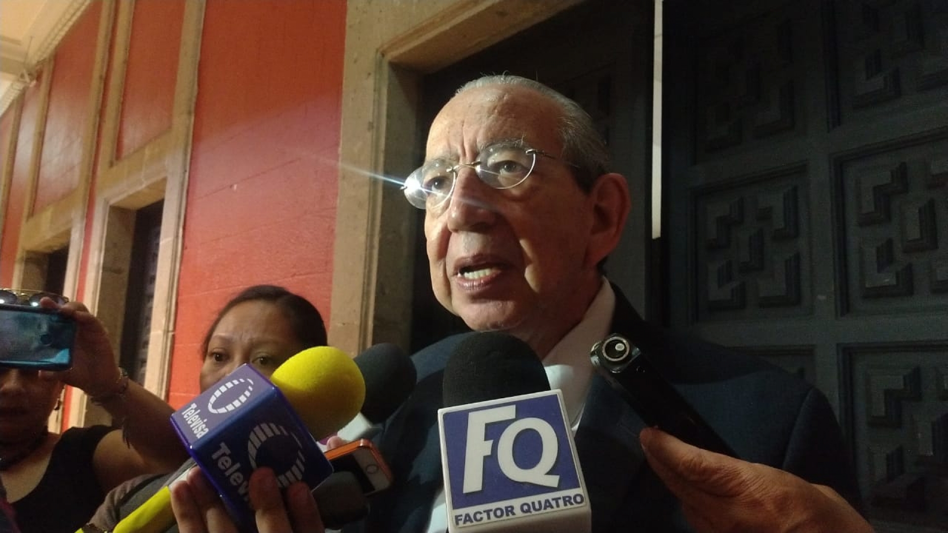 Descuentos de ISR en aguinaldo de maestros homologados, conforme a la ley: Educación