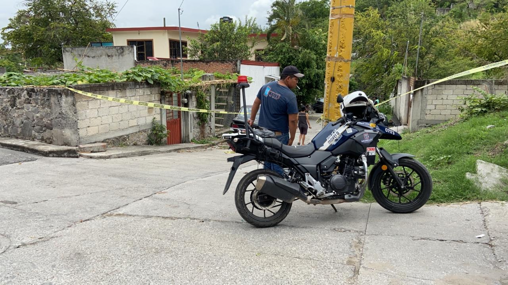 Muere mujer en accidente vehicular en la colonia Lomas de Guadalupe, en Temixco