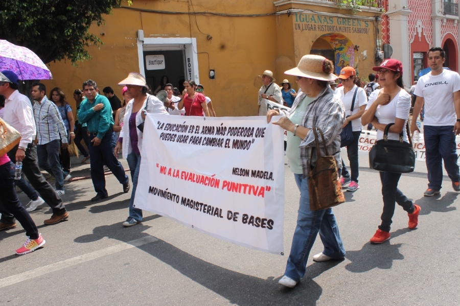La marcha de profesores impidió celebrar audiencia de hombres acusados de secuestro