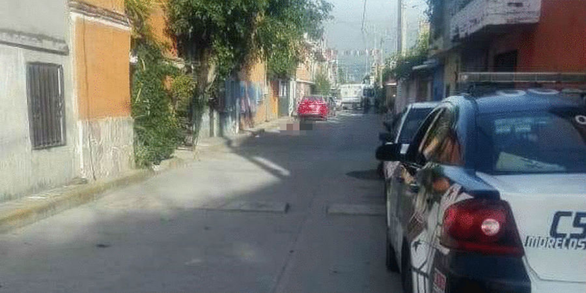 Encuentran un cadáver encobijado en el barrio El Tamarindo, en Zacatepec