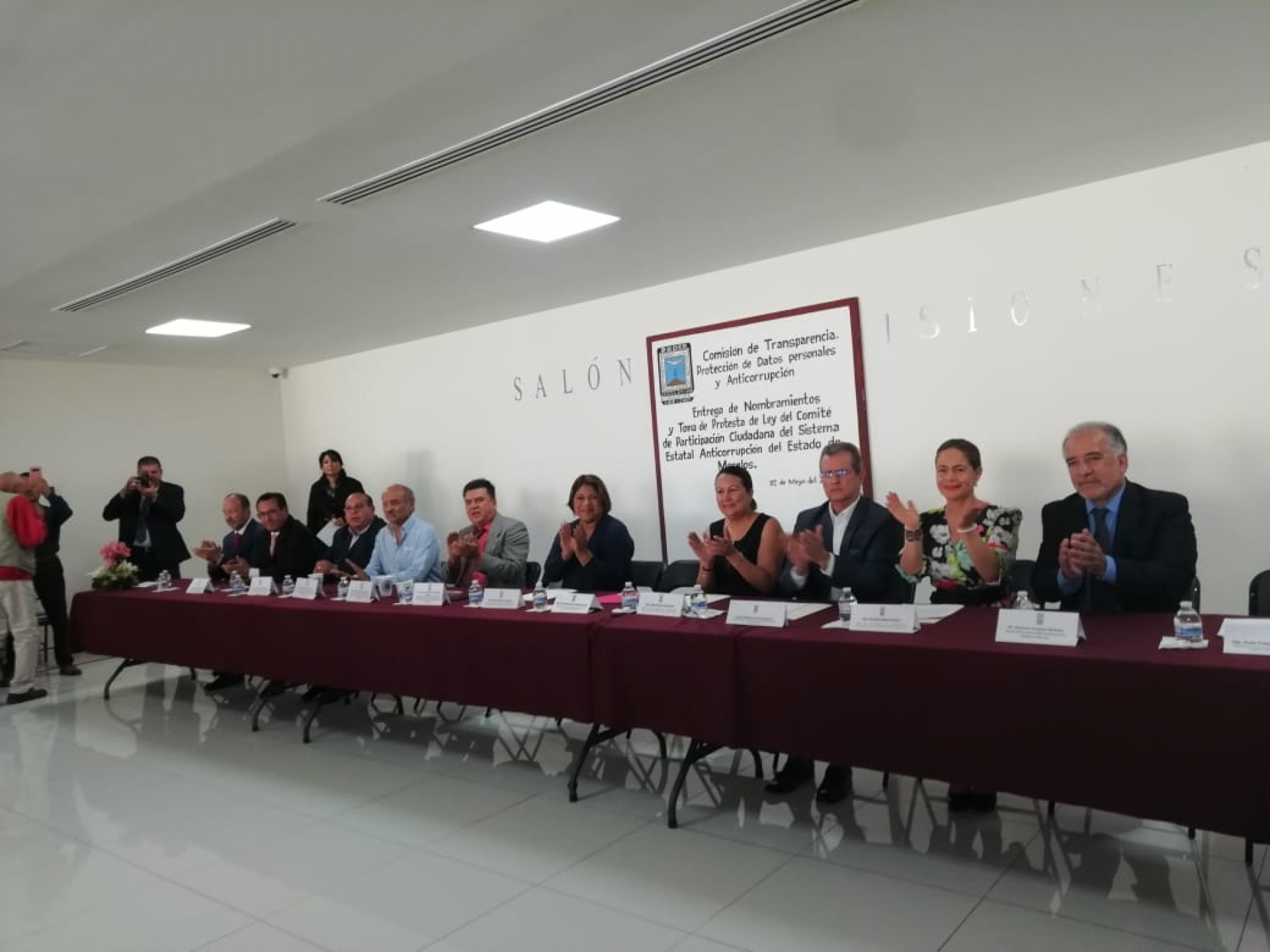 Toman protesta a integrantes del Comité de Participación Ciudadana
