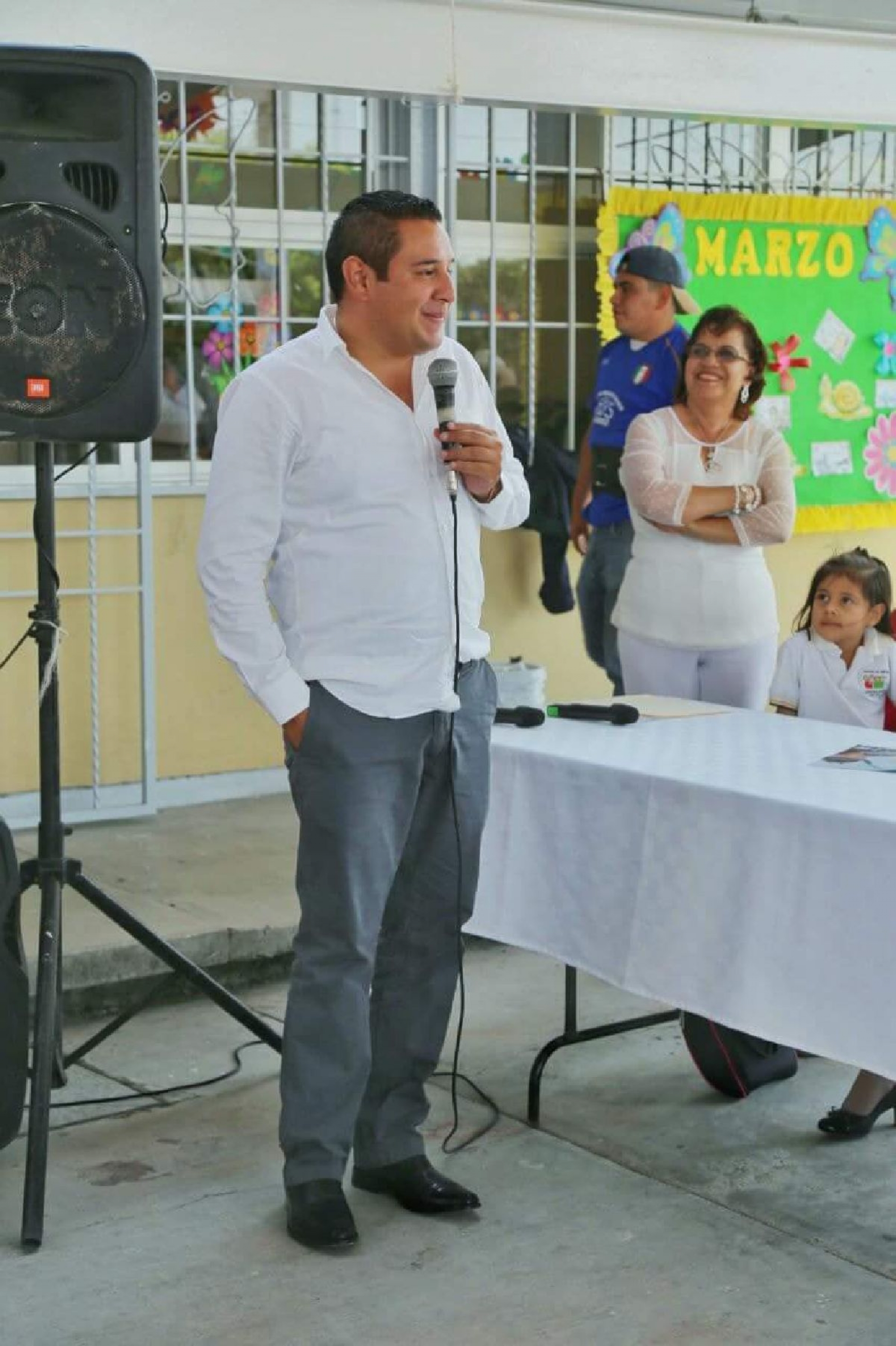 Inaugura Édgar Muñoz techumbre en Jardín de Niños “Josefina Ramos del Río”