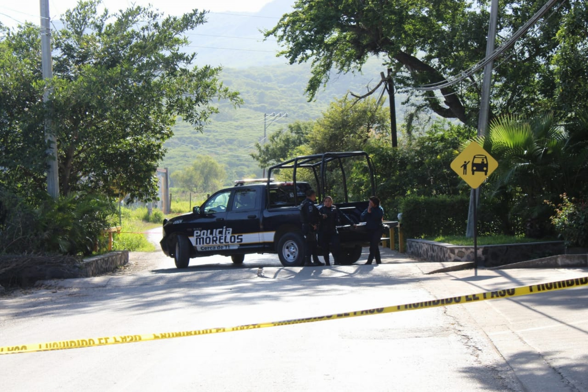 Hallan un cadáver decapitado en la carretera Emiliano Zapata-Tepetzingo
