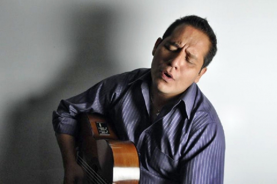 Con mis canciones quiero transmitir mi manera de ver las cosas: Cristian Román