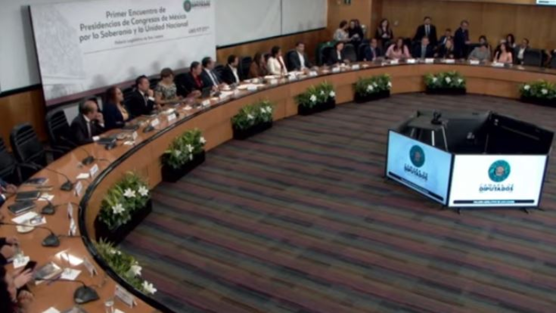 Participa diputada Jazmín Solano en el 'Primer Encuentro de Presidencias de Congresos de México'