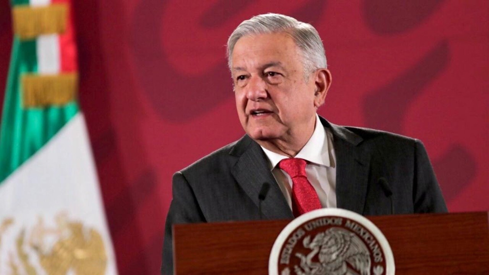 AMLO propondrá cancelar los ‘puentes’ y volverá festivos los días de fechas históricas