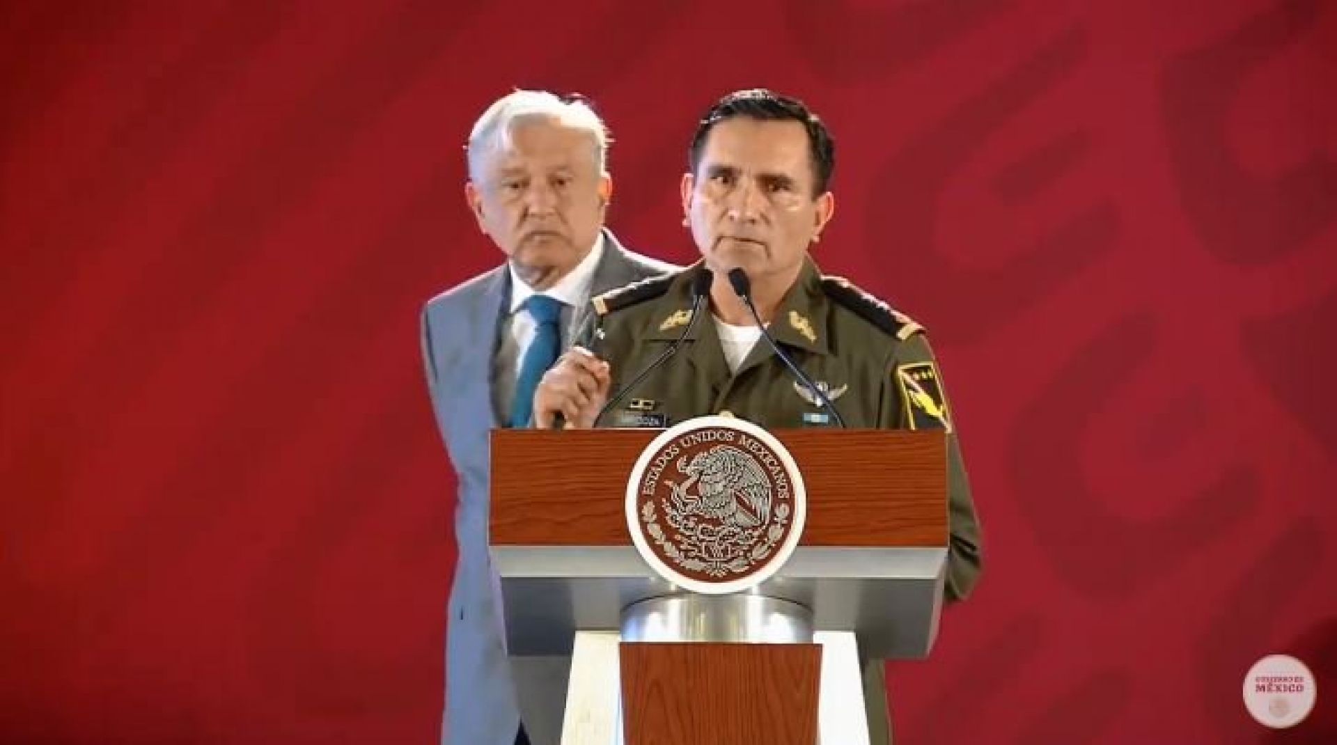 Hay mil 684 tomas clandestinas de combustible en el país: Sedena