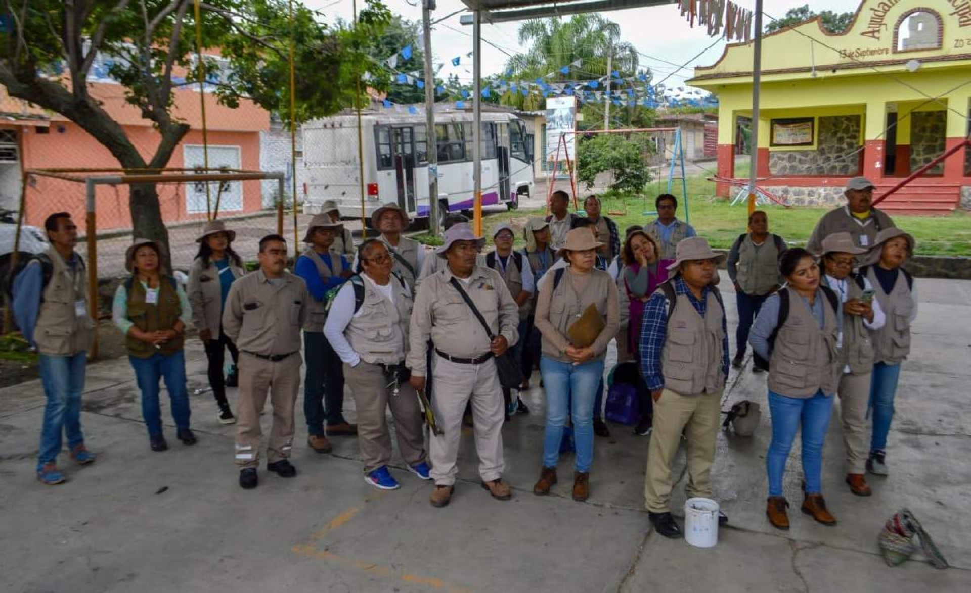 Redoblan medidas contra el dengue en panteones de Yautepec