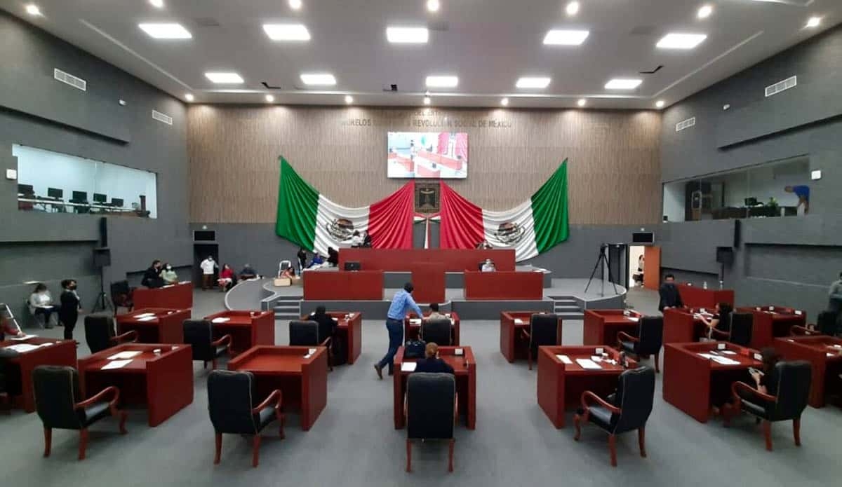 Sin mantenimiento, la sede del Congreso