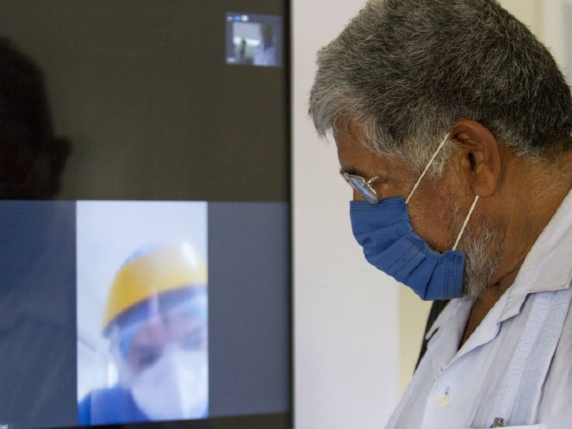 Publican criterios de regreso al trabajo para grupos de riesgo