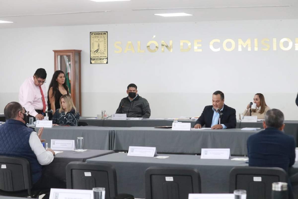 Posponen reforma que dará una pensión vitalicia heredable a magistrados
