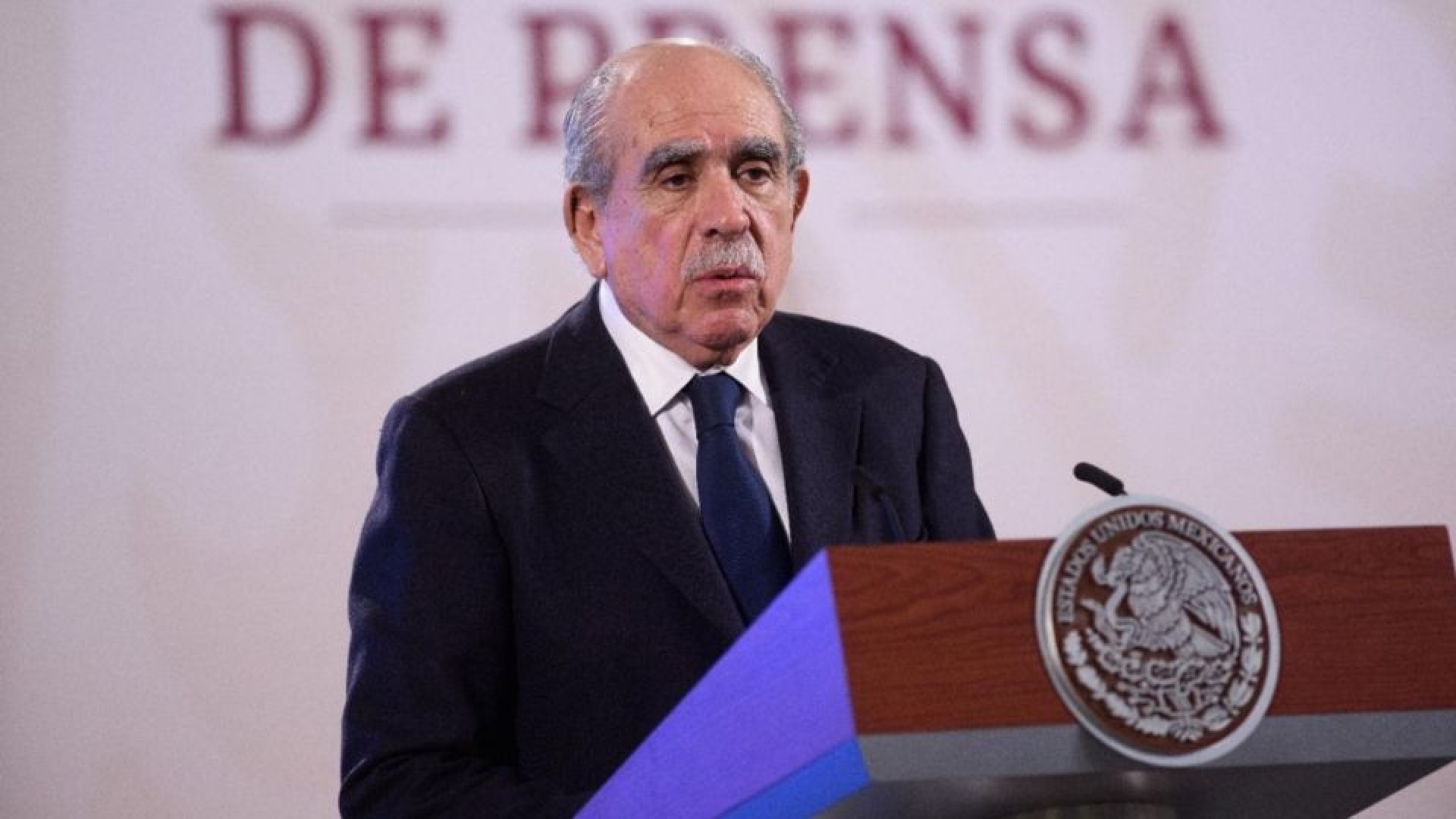 UIF revela pagos millonarios a Mexicanos contra la Corrupción