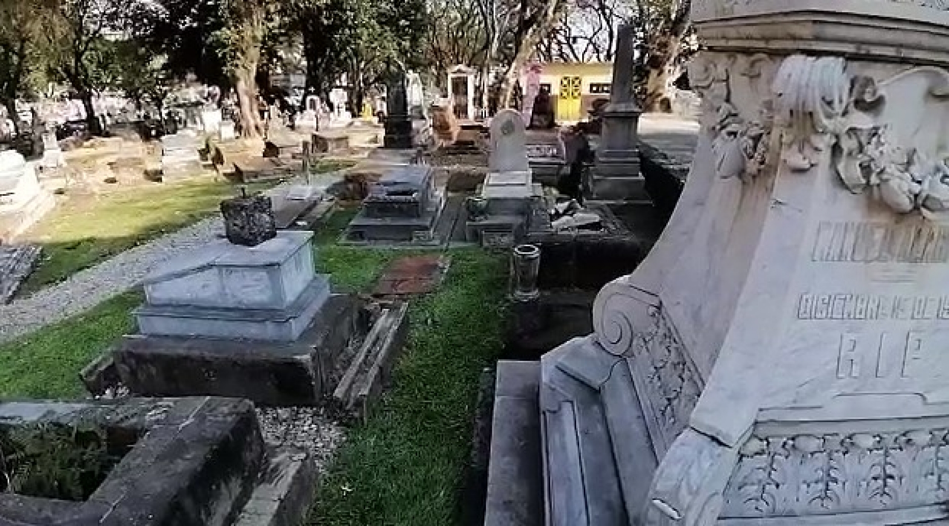 Buscan convertir en museo el sitio más antiguo del panteón 'La Leona'