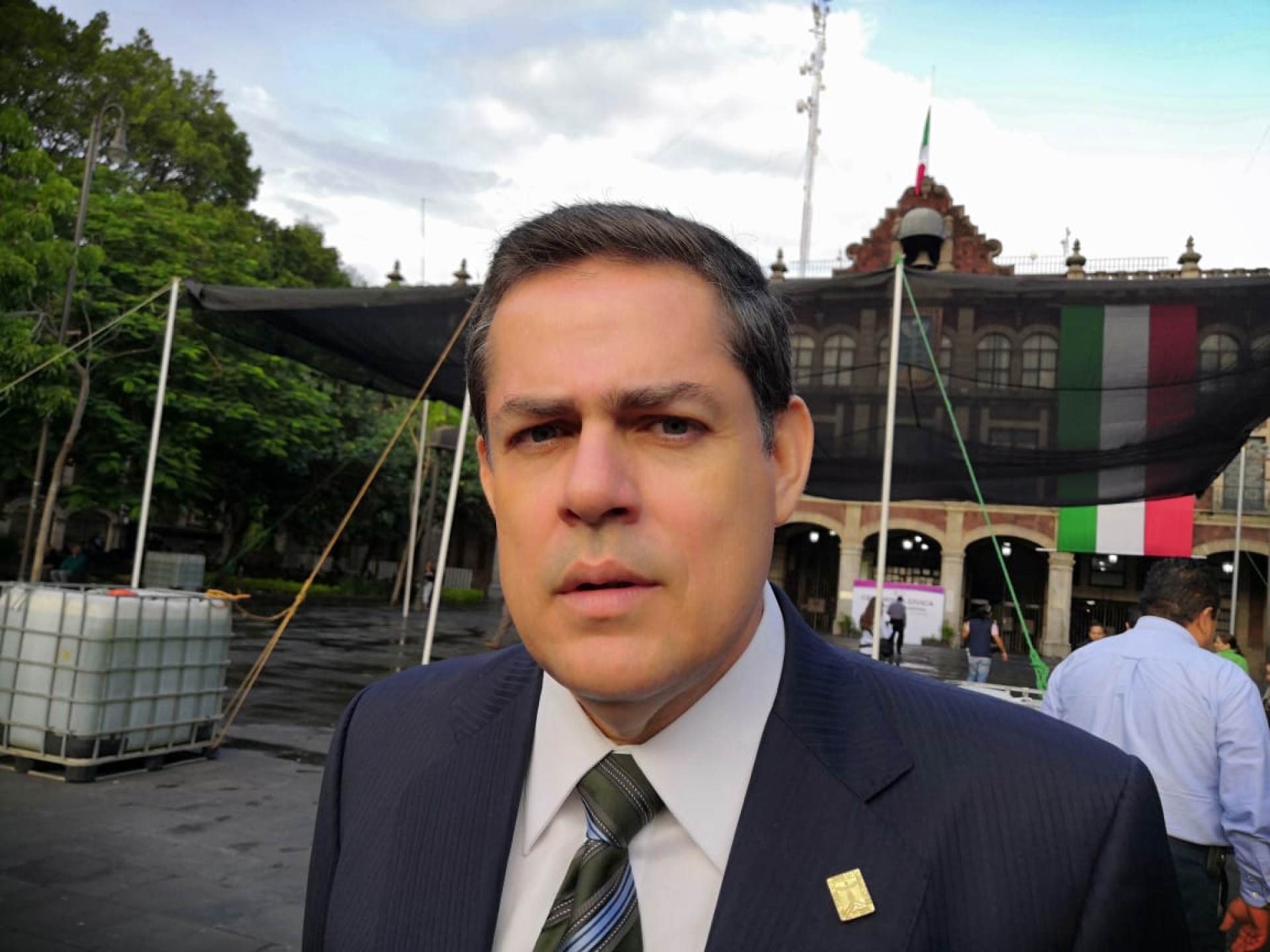 Iniciará gobierno estatal rehabilitación de calles en la colonia Antonio Barona