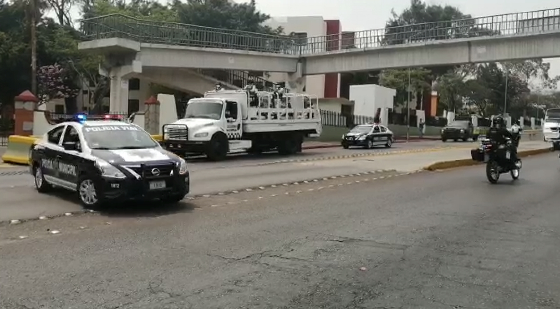 Realizan recorridos en Cuernavaca para difundir el mensaje 'Quédate en casa'