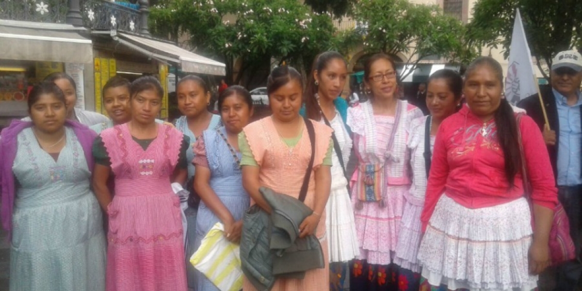 Mujeres artesanas buscan diálogo para que se les permita reubicarse en el centro de Cuernavaca