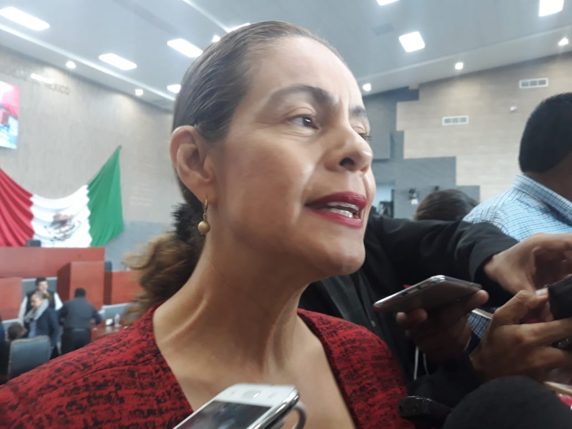 Continúan negociaciones para integración de comisiones