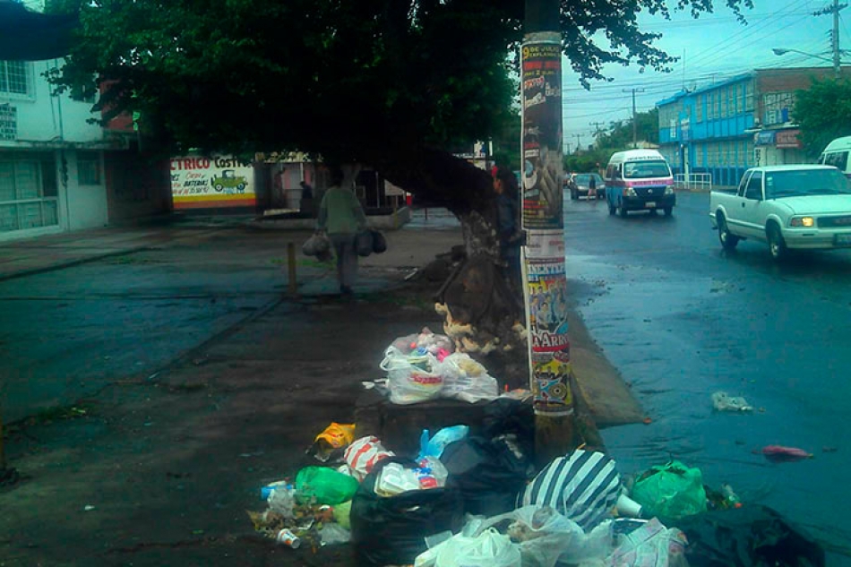 Camión recolector de basura tiene dos meses sin ingresar a Galeana
