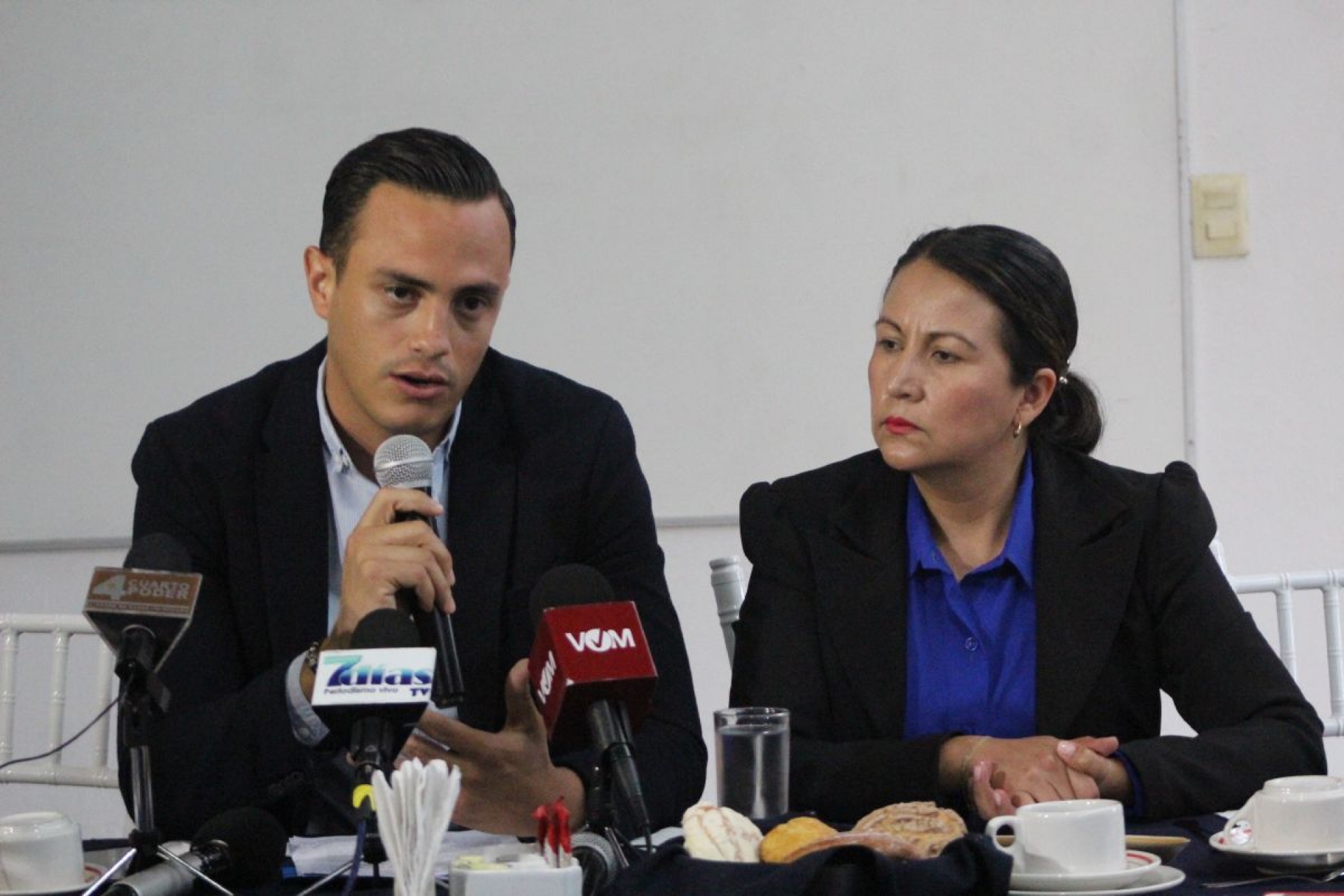 Sí hay recursos federales para rescate de universidades, afirma diputado