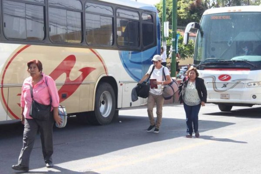 Denuncian corrupción de Policías viales