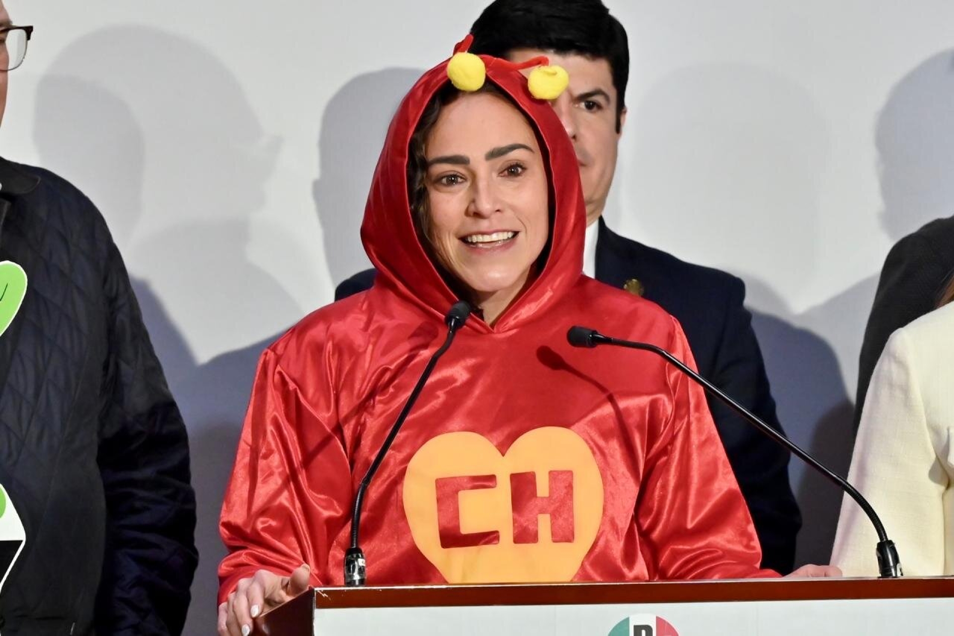 Diputada presenta Ley Antichapulín para evitar que políticos ‘brinquen’ de bancada
