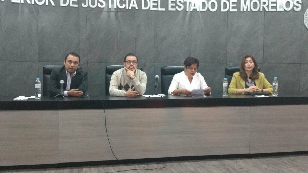 Falcón Vega aboga por su “derecho” a recibir 90 días de aguinaldo