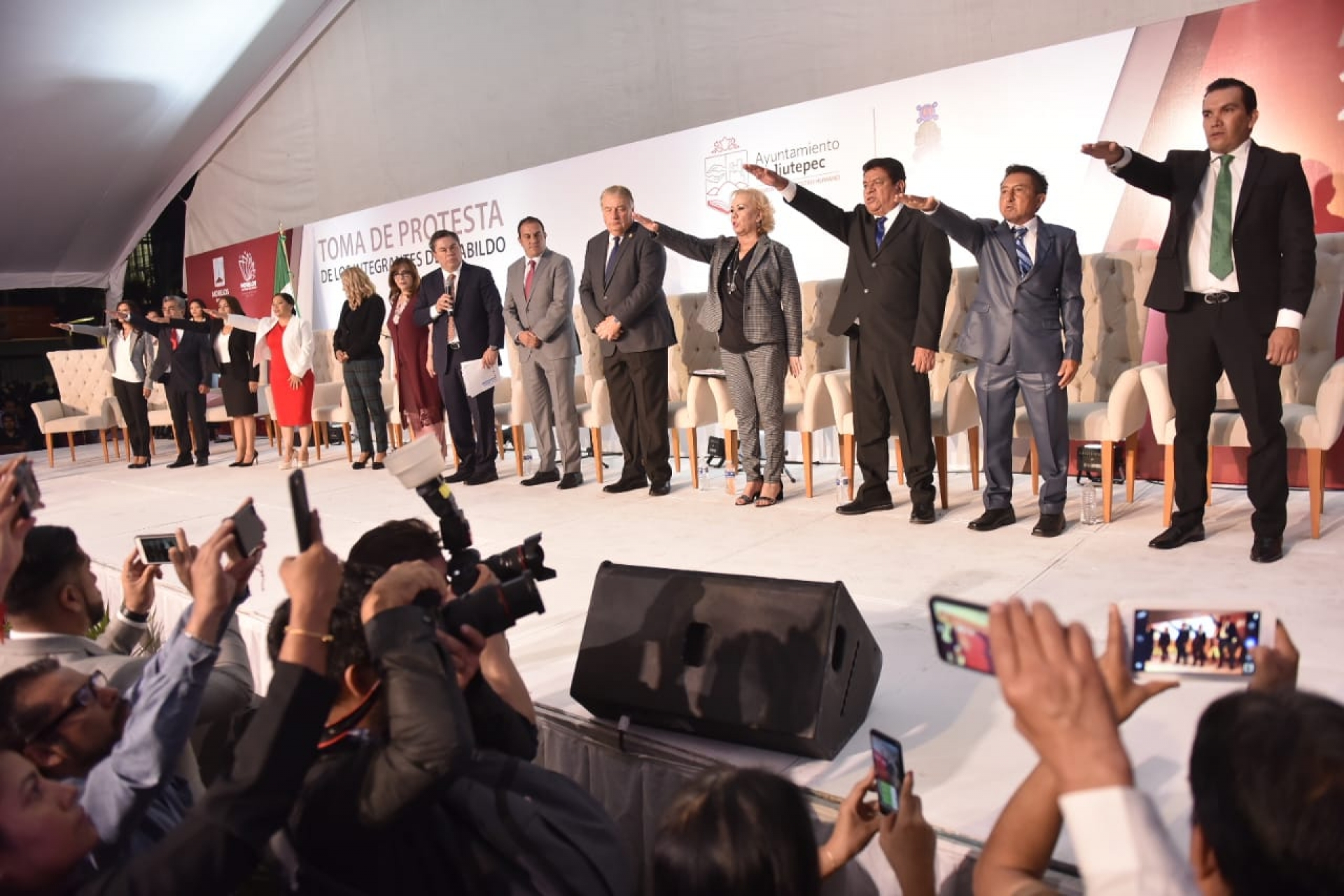 En sesión solemne toman protesta a Cabildo de Jiutepec
