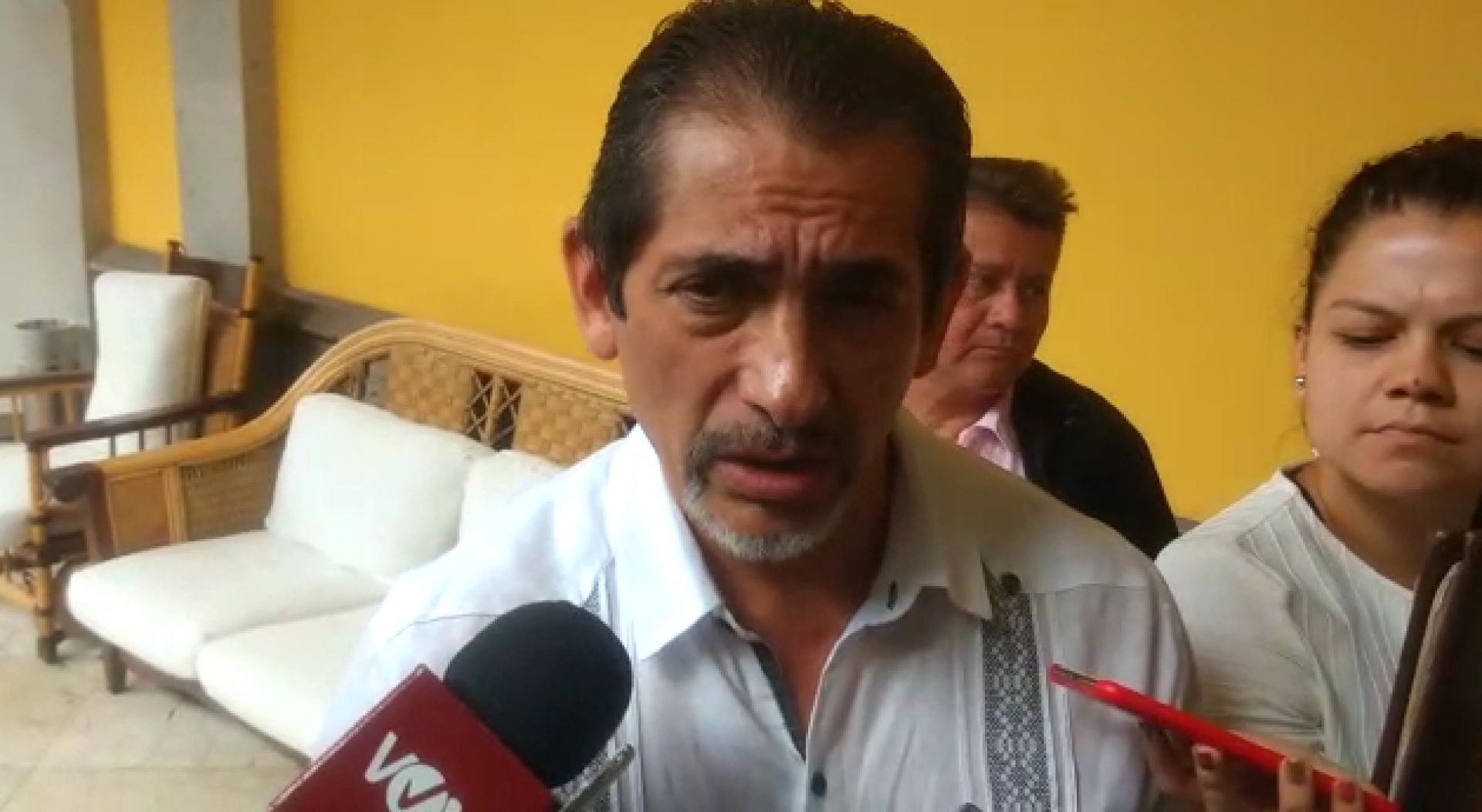Refiere secretario de Salud que hoy se pagará adeudo de nómina a trabajadores