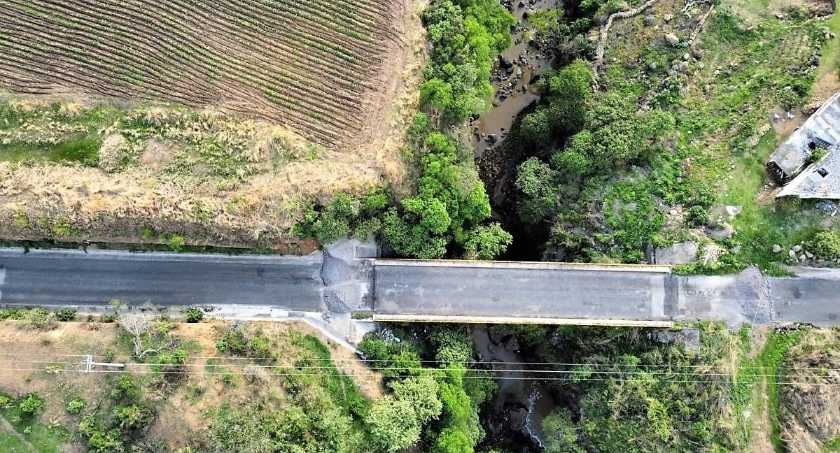 Urge rehabilitar carreteras en Yecapixtla: alcalde