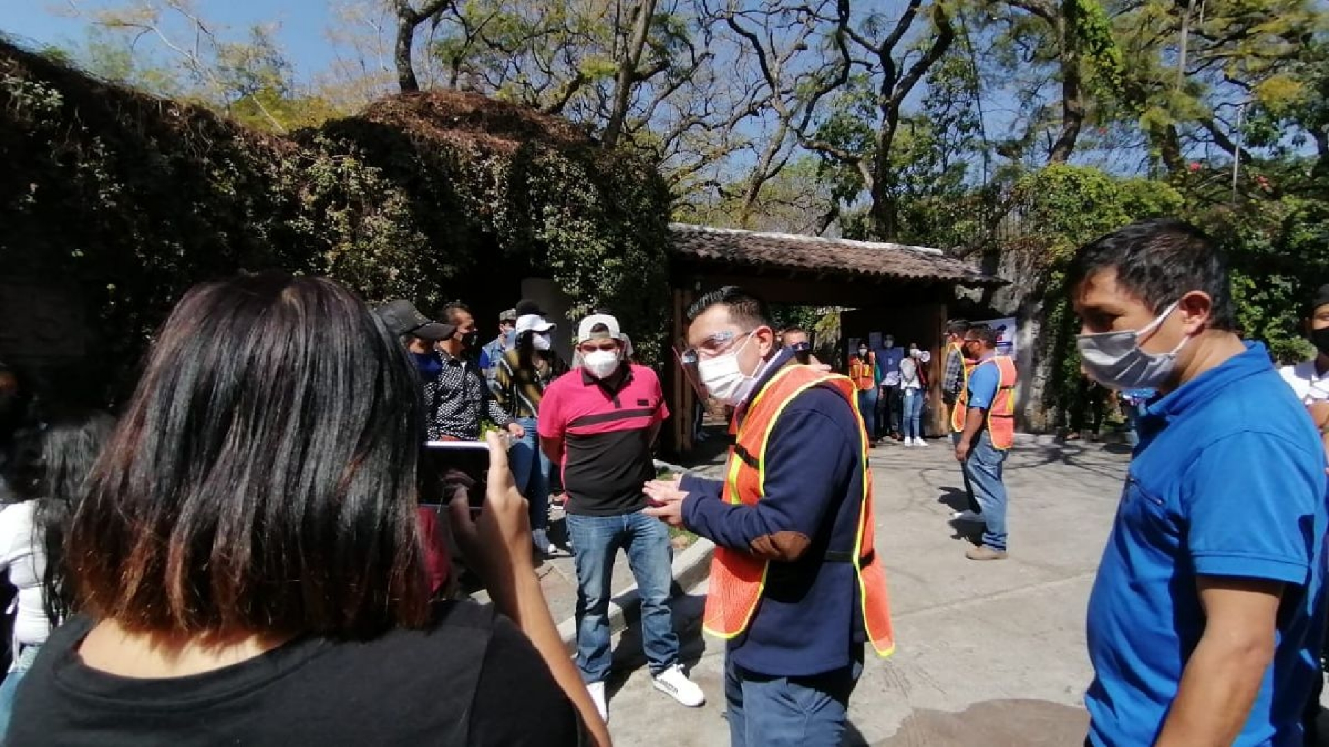 Suspendidos, eventos políticos masivos