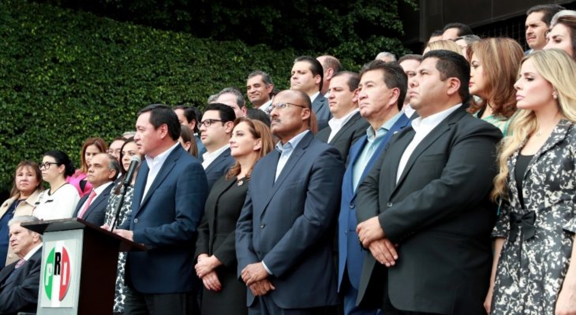 “AMLO busca perpetuarse en el mando de la nación”: aseguran legisladores del PRI y rechazan revocación de mandato