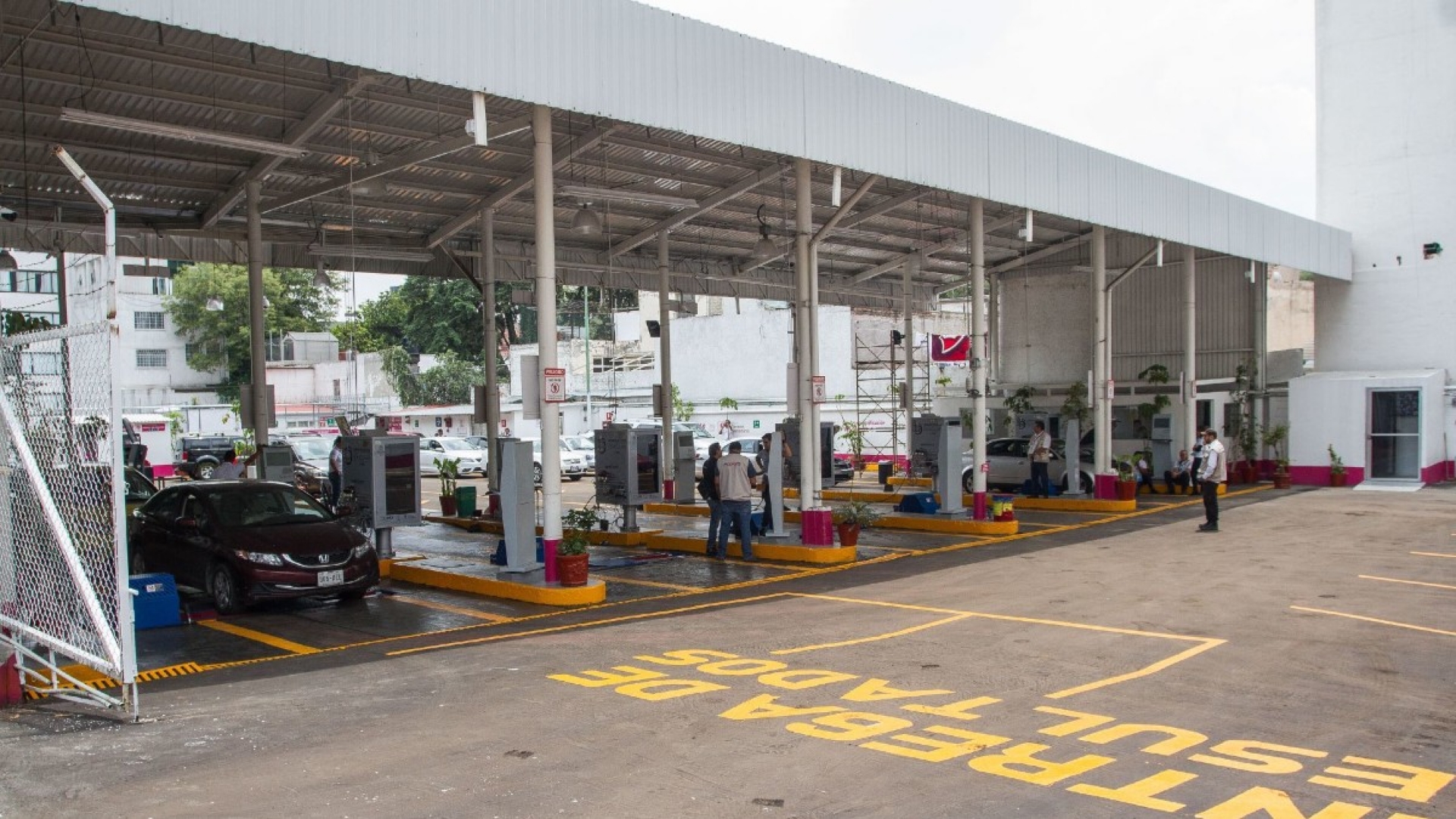 Suspenden verificación vehicular en CDMX ante Covid-19