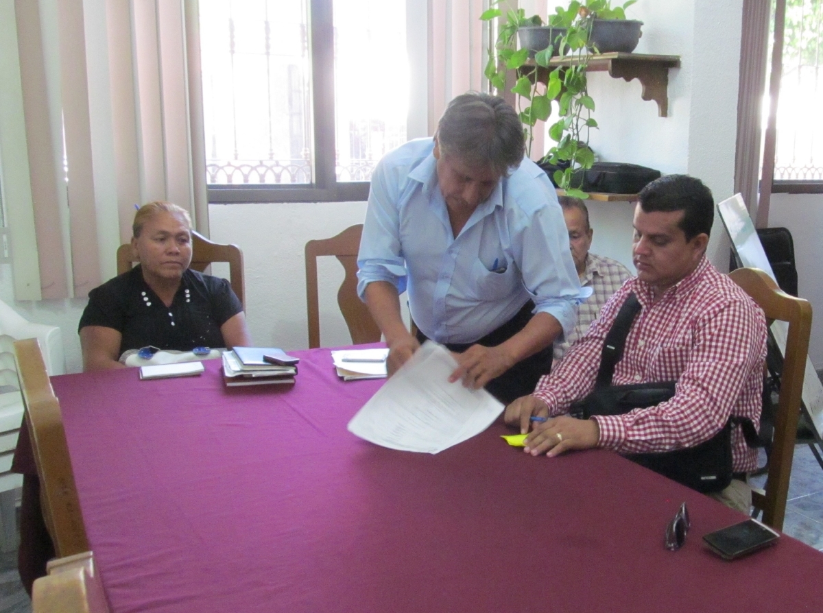 Podría retrasarse el pago de seguro de vida a uno de los policías caídos en Zacatepec