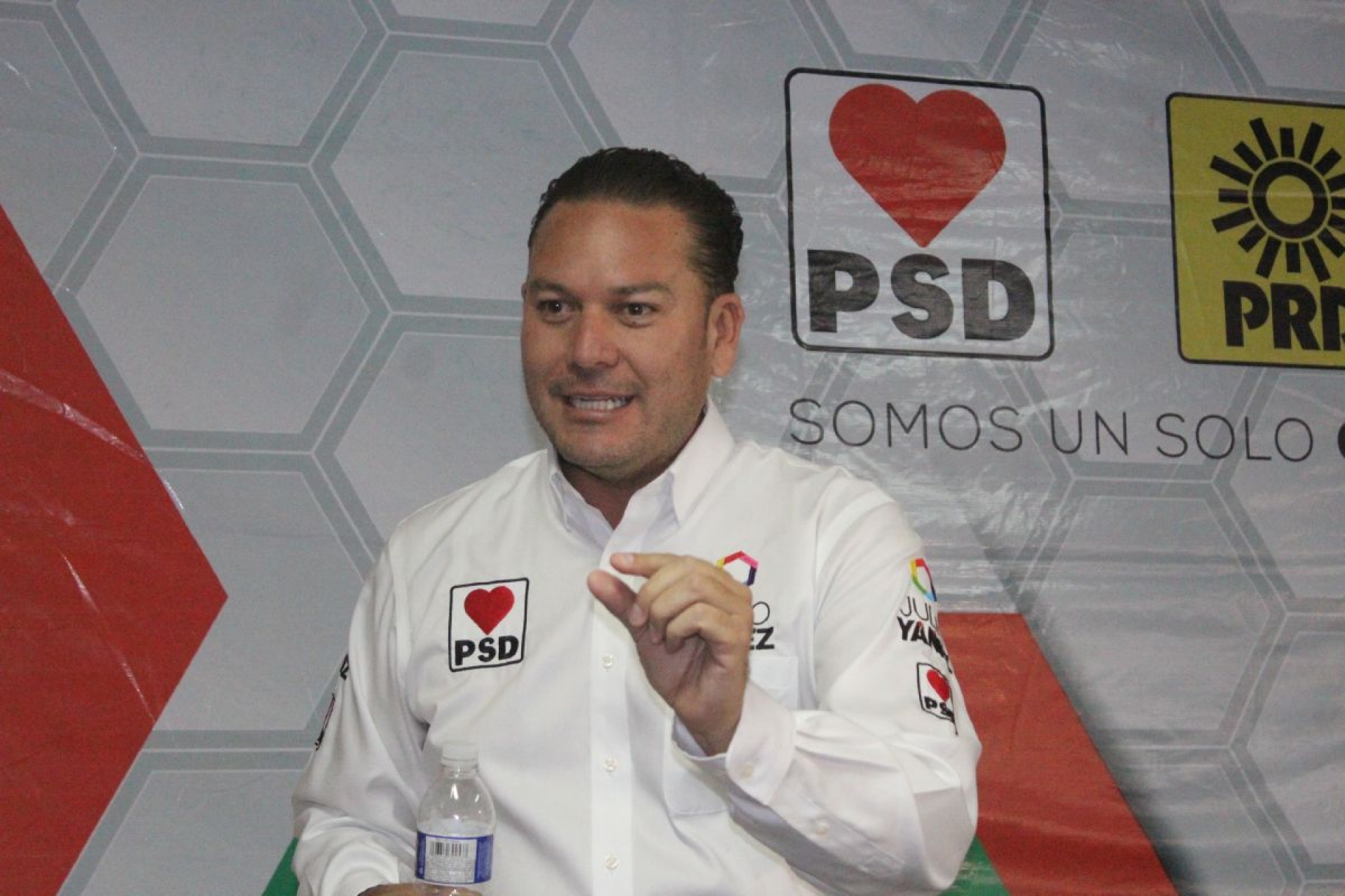 Julio Yáñez presenta proyecto para dar empleo a tres mil 500 cuernavacenses en su administración