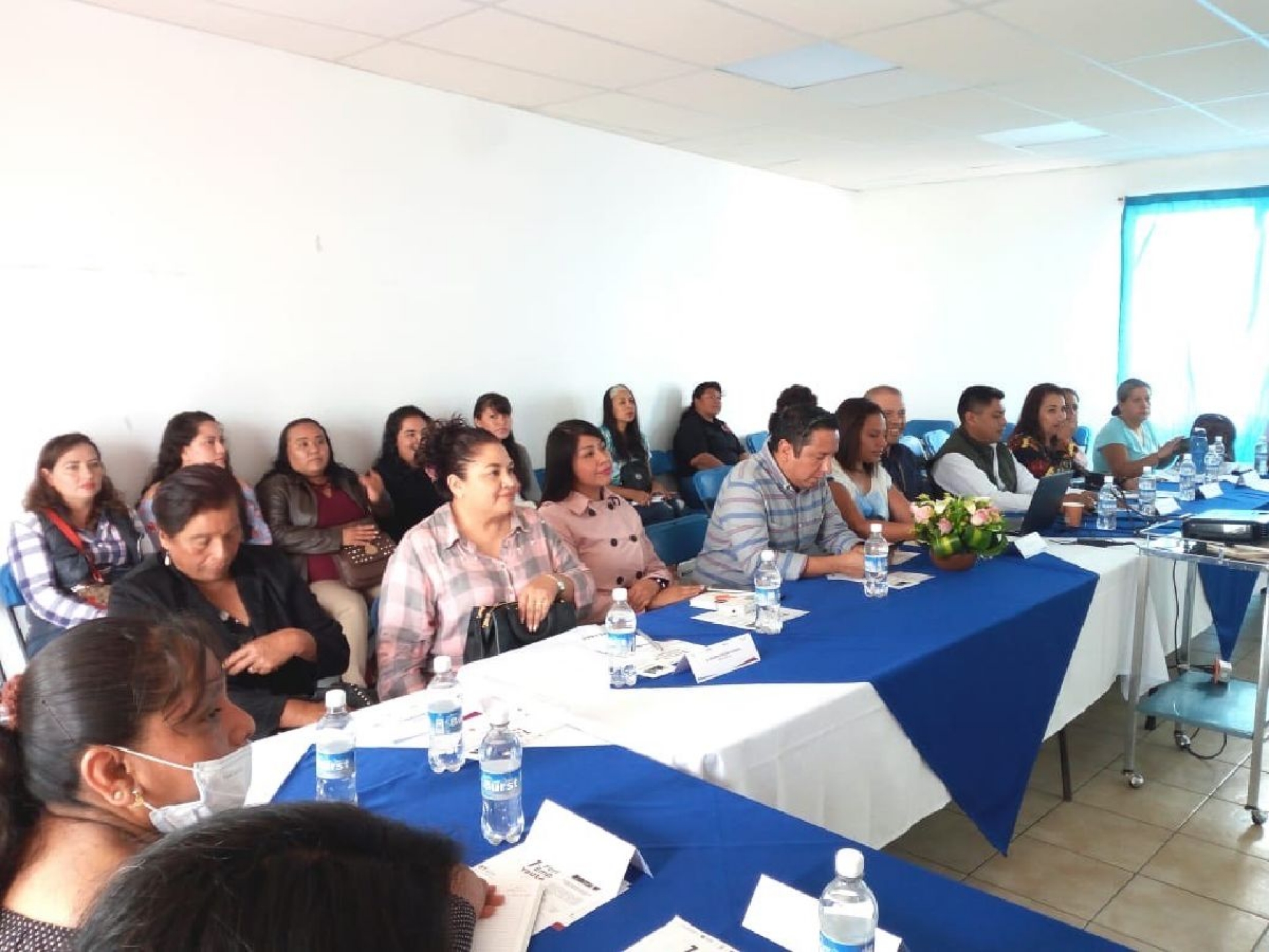 Buscan incluir en campo laboral a personas con discapacidad y adultos mayores