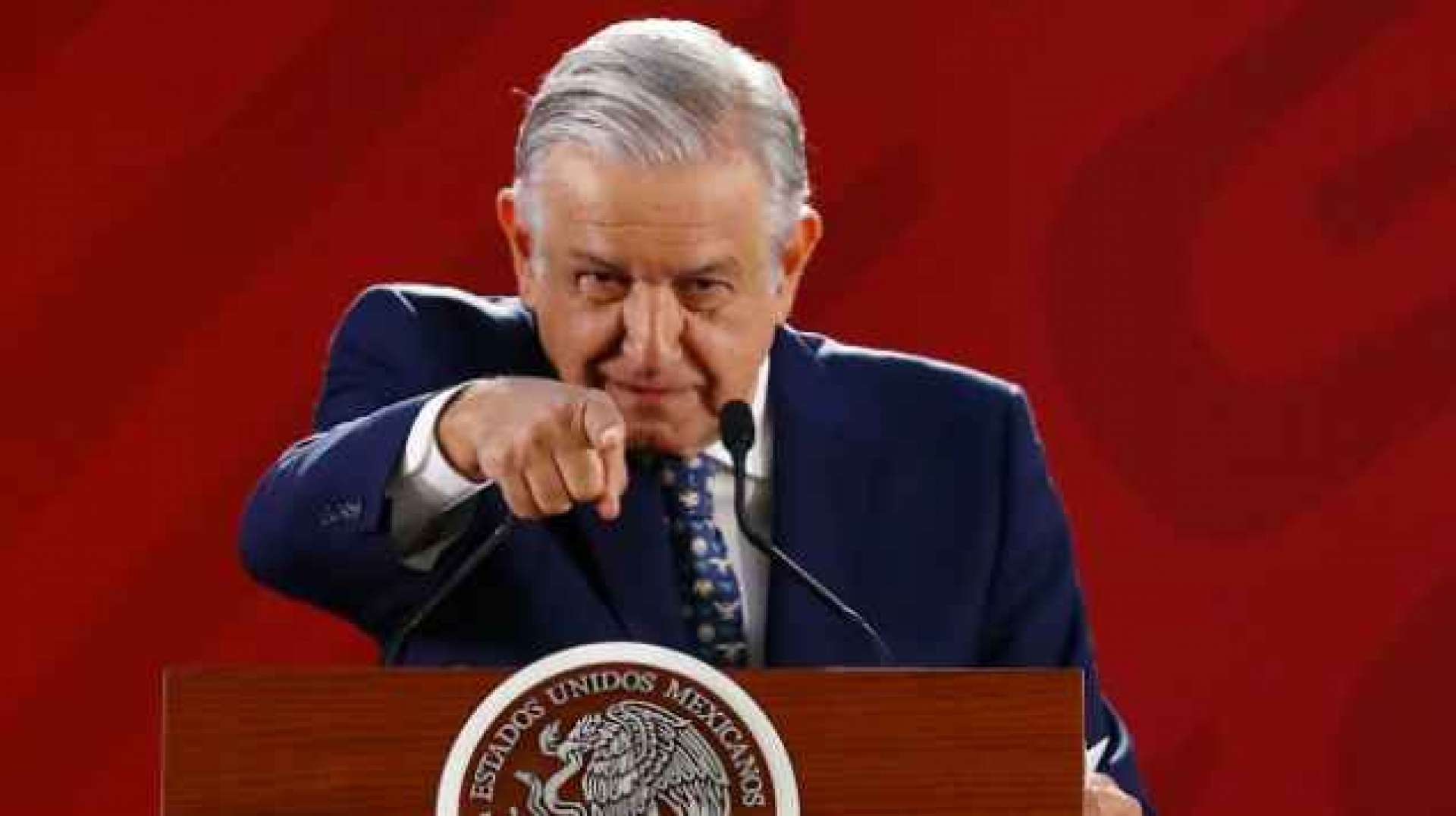 Funcionarios tiene hasta mañana para presentar declaración patrimonial: AMLO