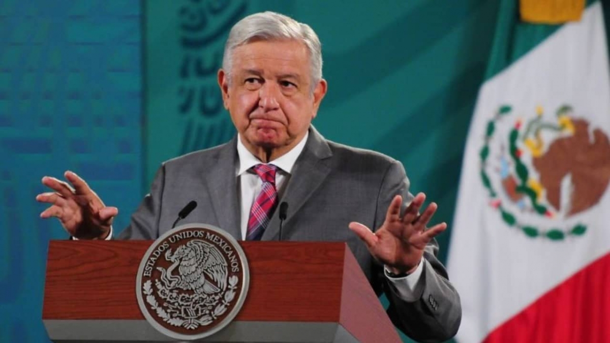 "Falso que se haya negado vacunación a médicos privados; es politiquería": AMLO