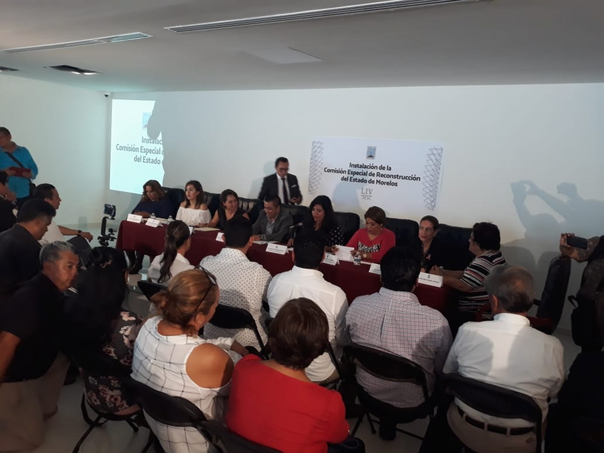 Instalan Comisión Especial de Reconstrucción, en el Congreso