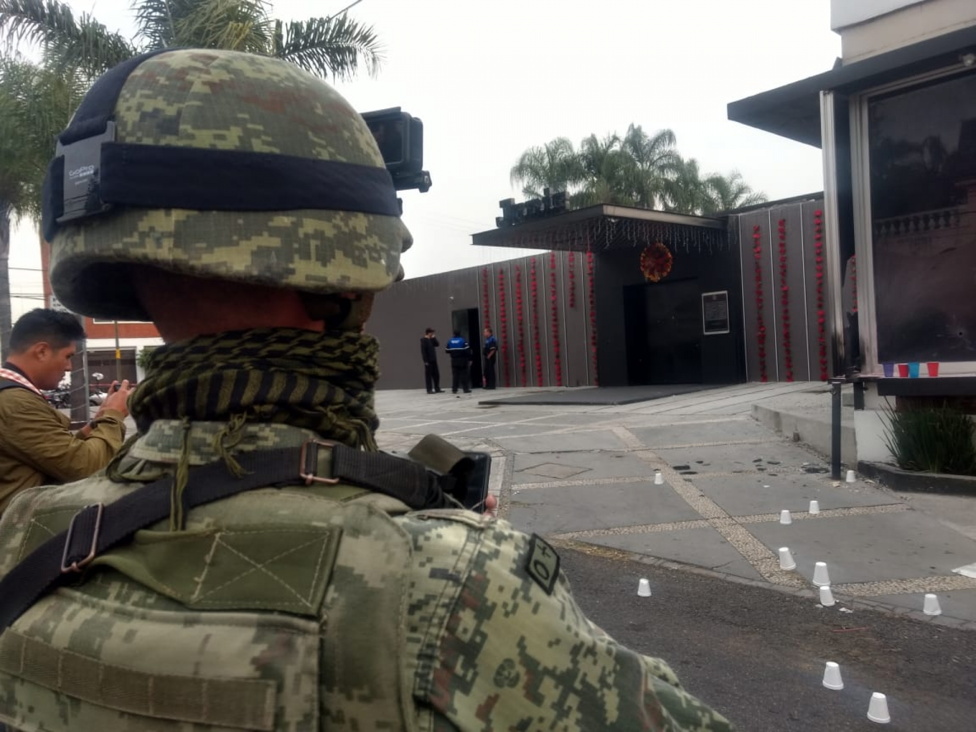 Disparan contra bar ubicado en la avenida Río Mayo
