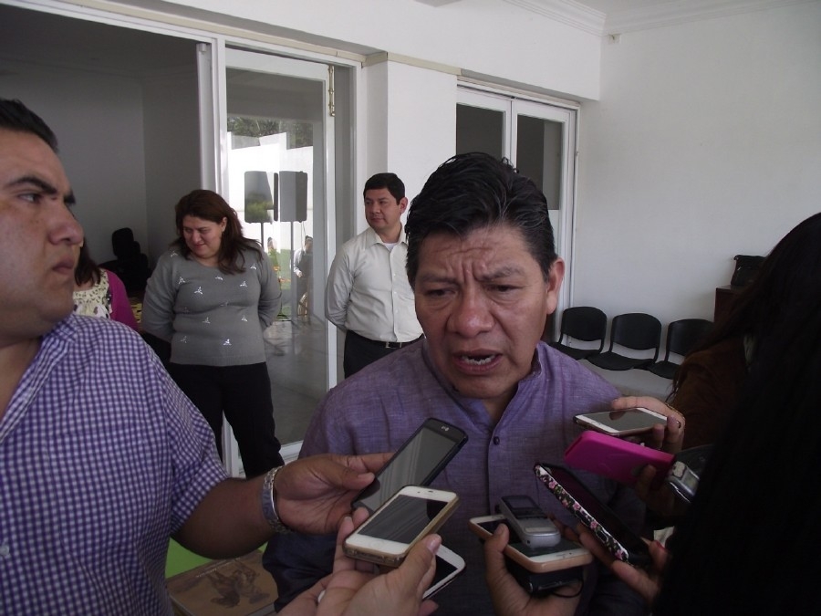 Responsabilidad de los alcaldes salientes,  atender sus gastos: Matías Quiroz