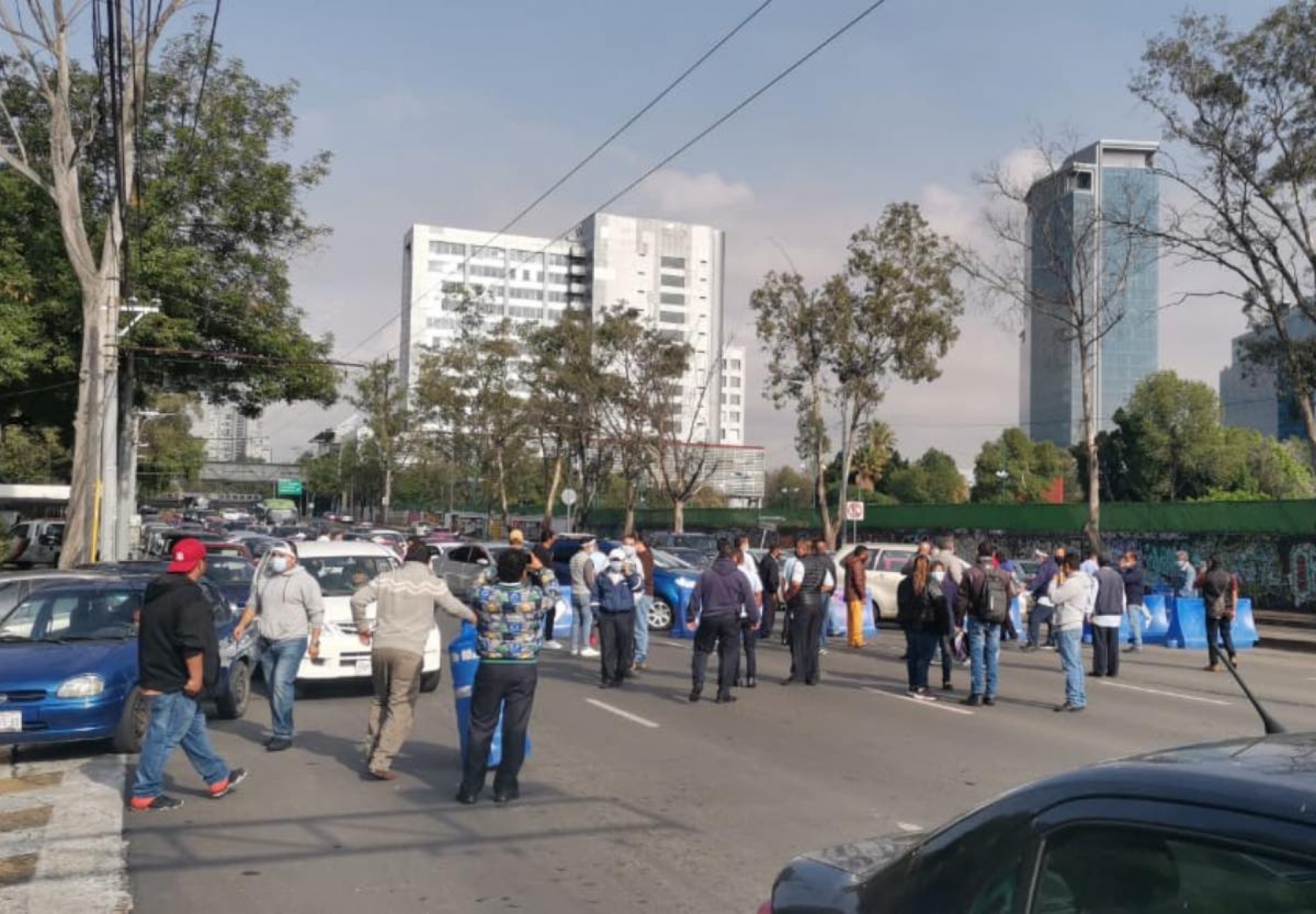 Empleados de la UNAM piden pago de alto riesgo por covid-19