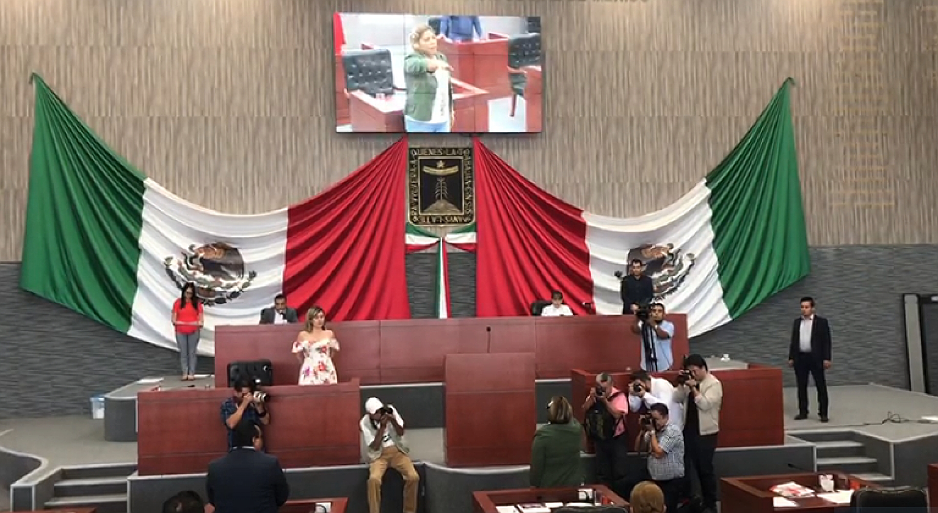Remueven de la secretaría de la Mesa Directiva del Congreso a Zapotitla Becerro