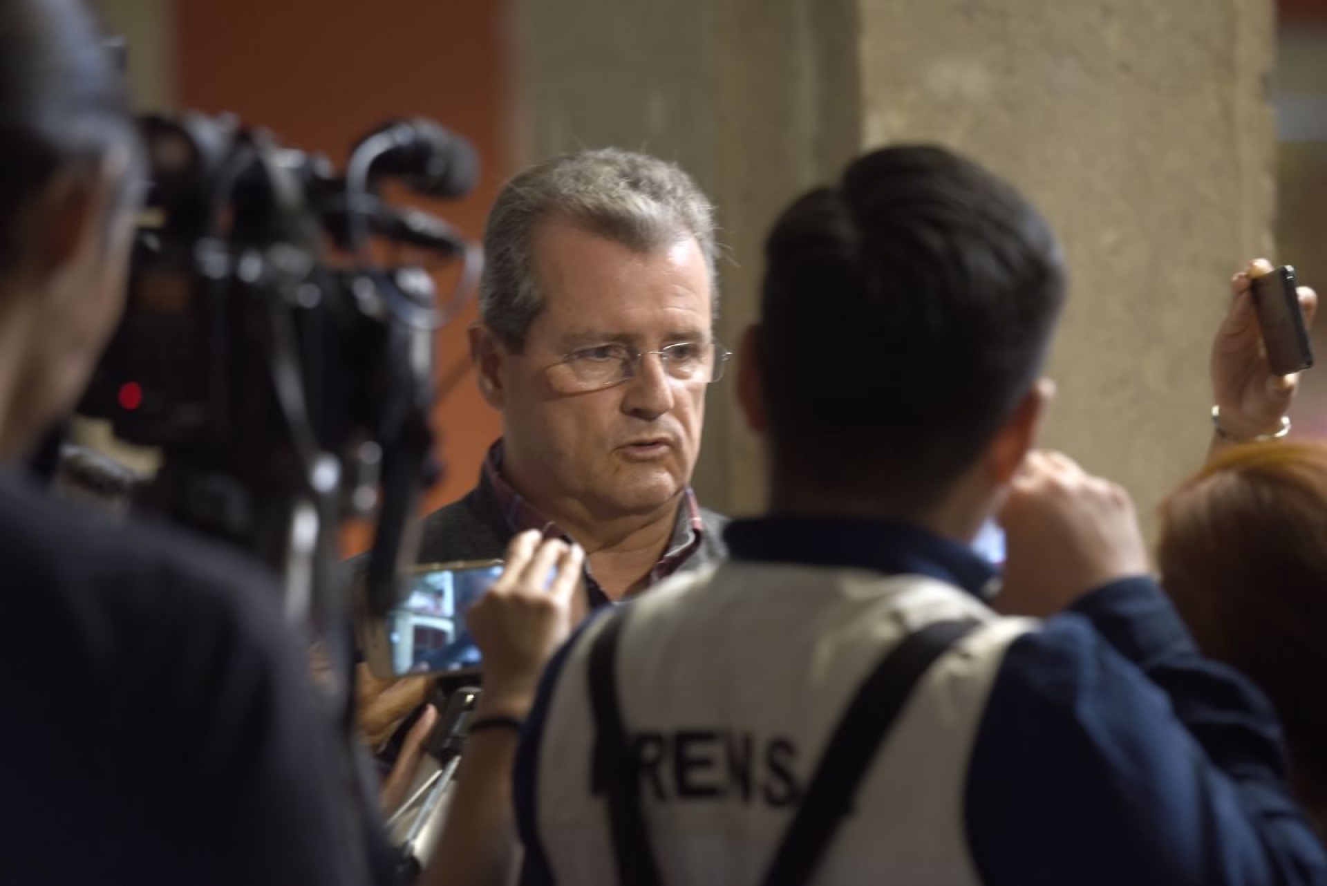 Por lo menos se esfumaron 200 millones de Unidos por Morelos