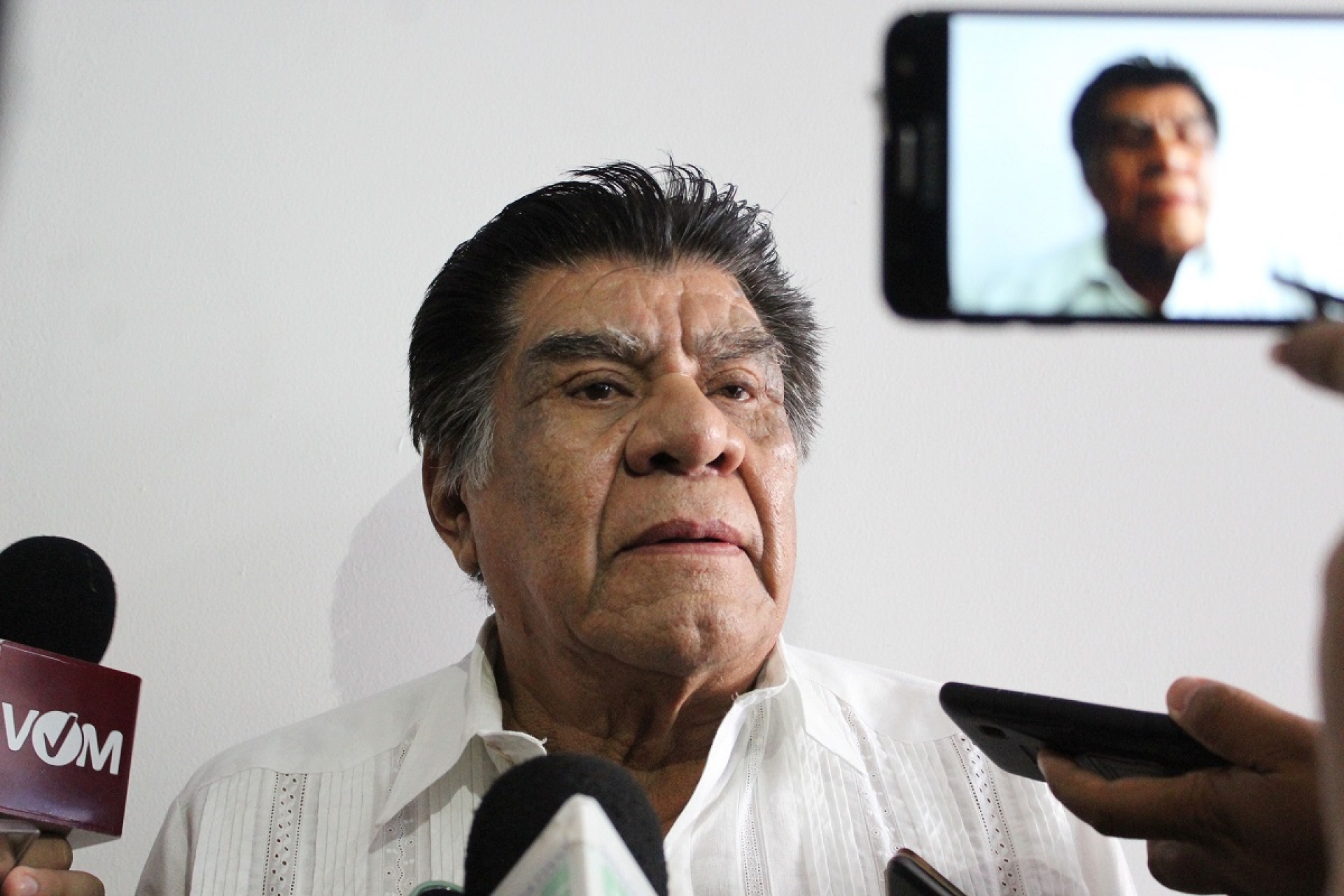 Pide NGS usar la fuerza para desalojar a ambulantes que carecen de permiso