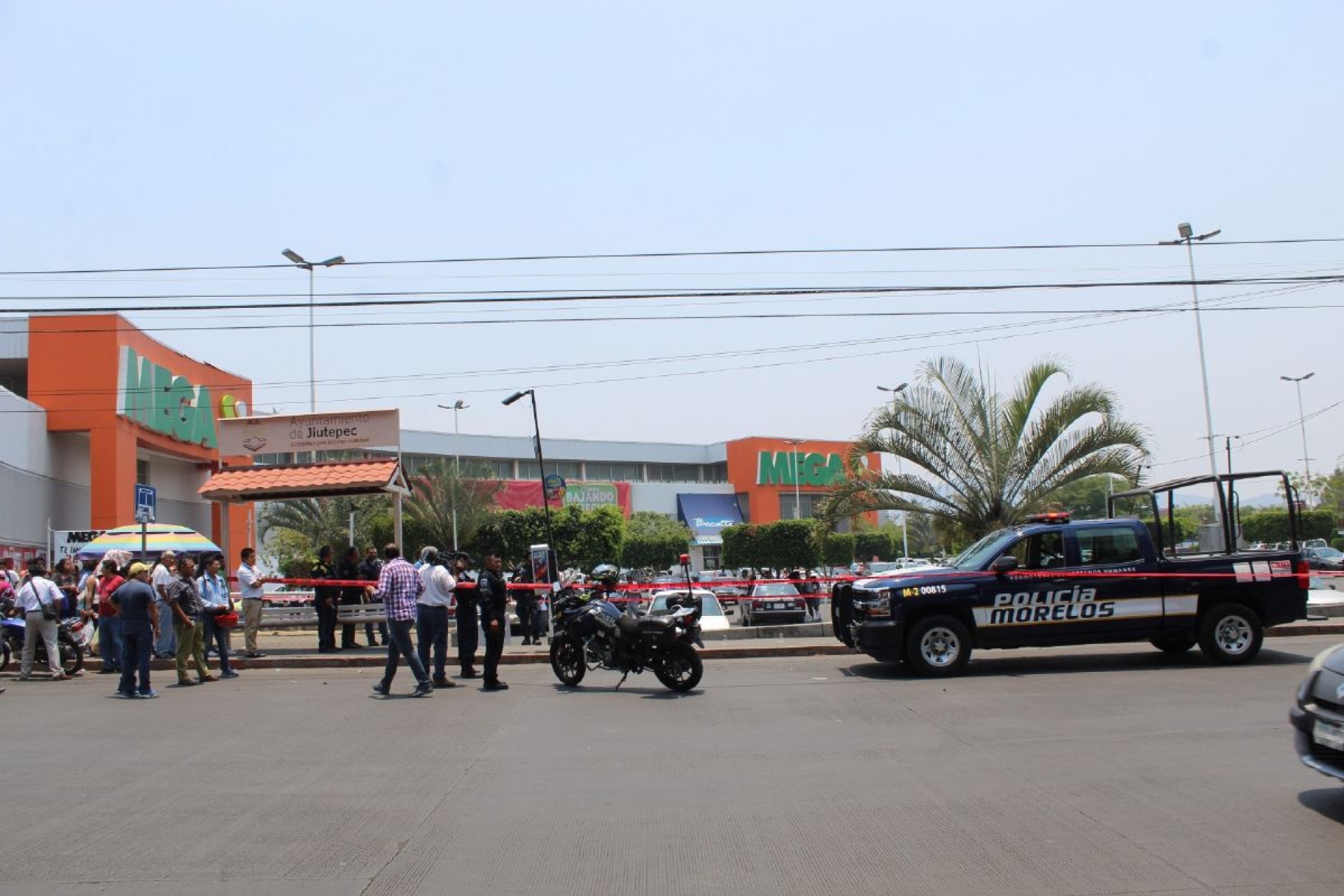 Acribillan a líder de mototaxistas en Tejalpa